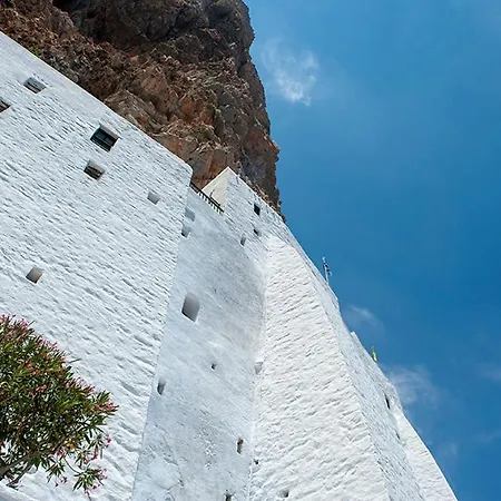 Pagali Hotel